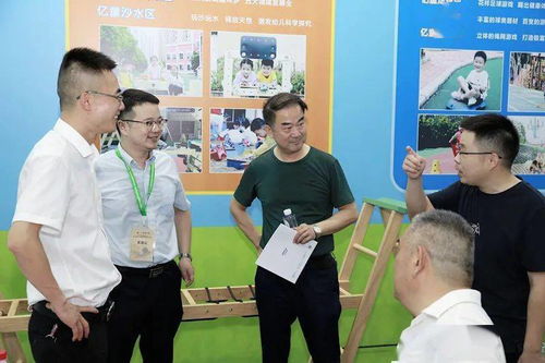 億童文教閃耀第6屆湖北省教育裝備展，教育咨詢服務(wù)獲廣泛贊譽(yù)