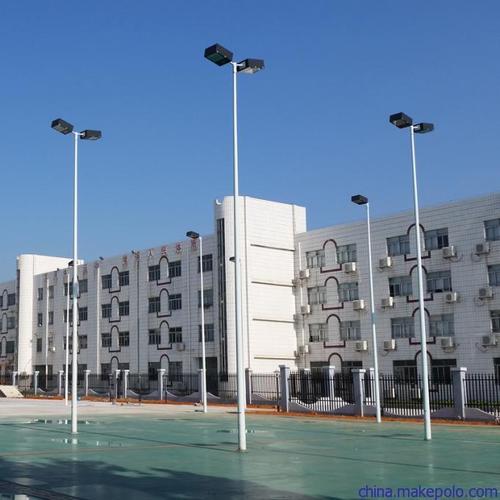 云浮市社區(qū)籃球場(chǎng)燈柱廣告牌價(jià)值與應(yīng)用指南 從批發(fā)價(jià)到廠家選擇